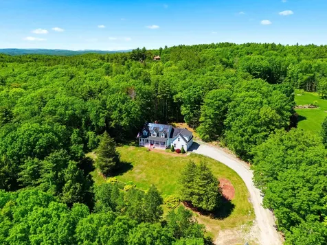 957 Back Mountain Road Goffstown NH 03045