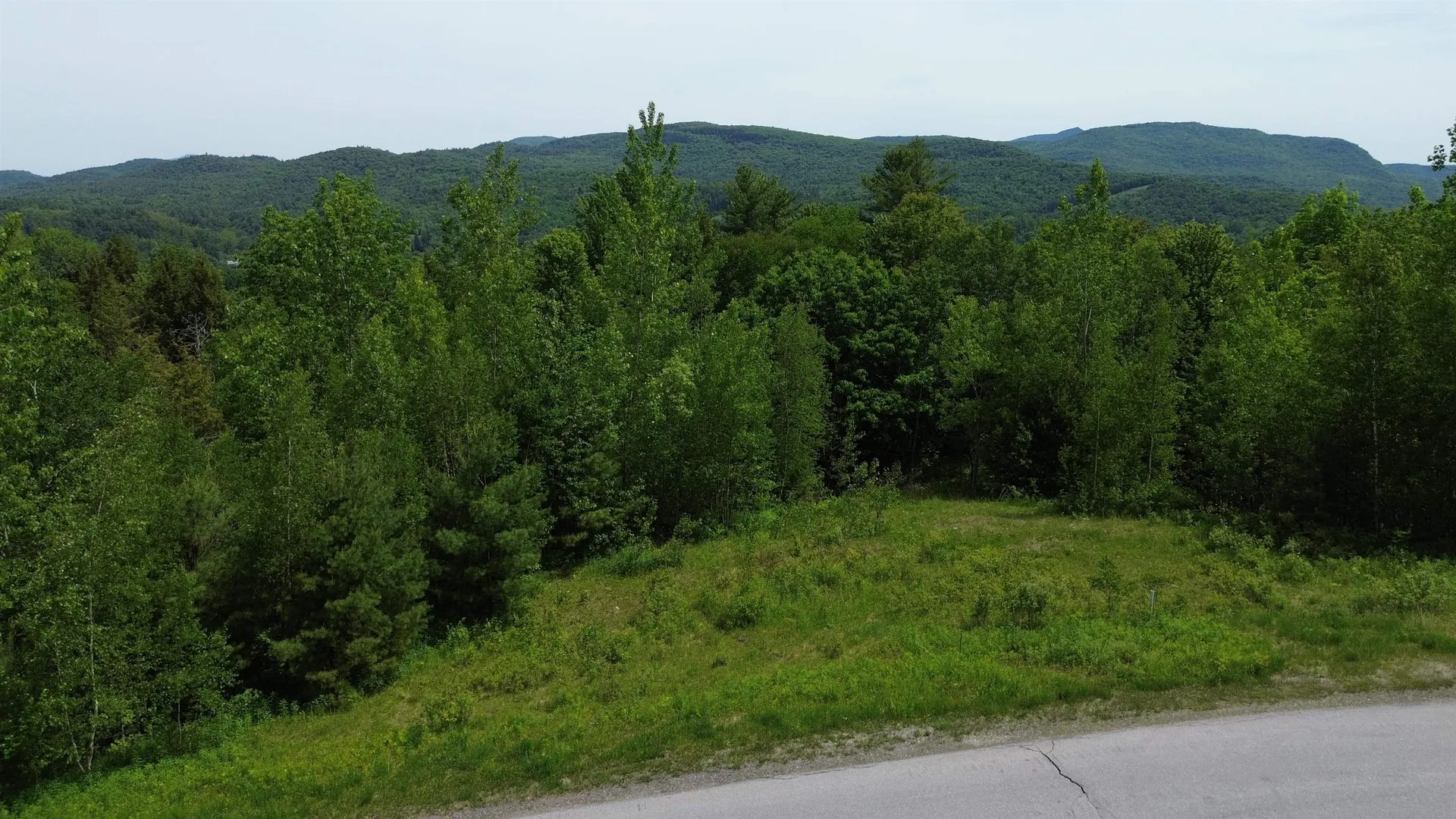 Richmond VT, 20 Appletree Lane