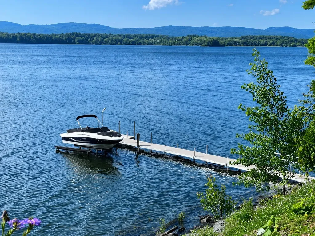 670 Spencer Farm Road Ferrisburgh VT 05491