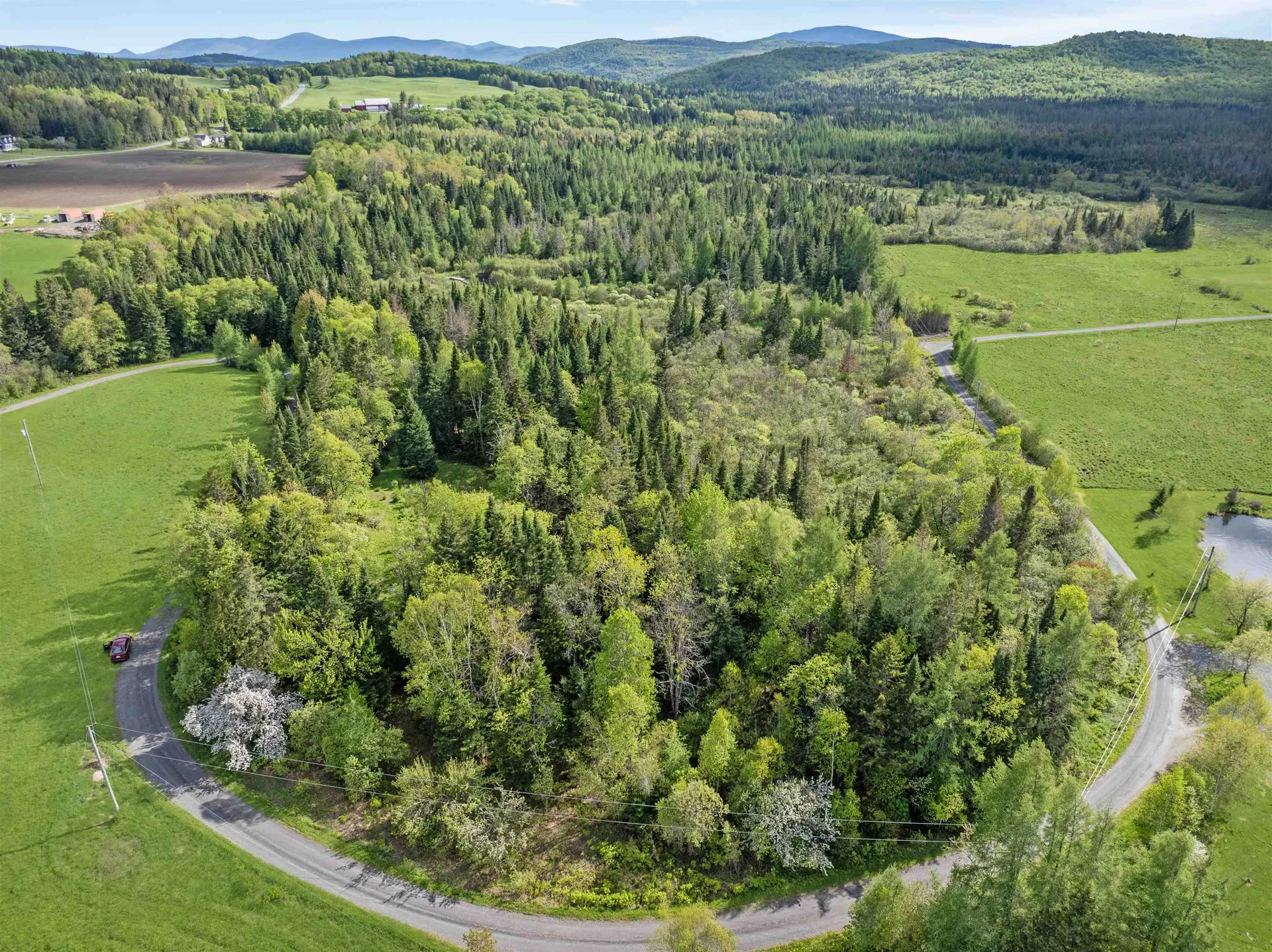 57 Old Barn Road Clarksville NH 03592