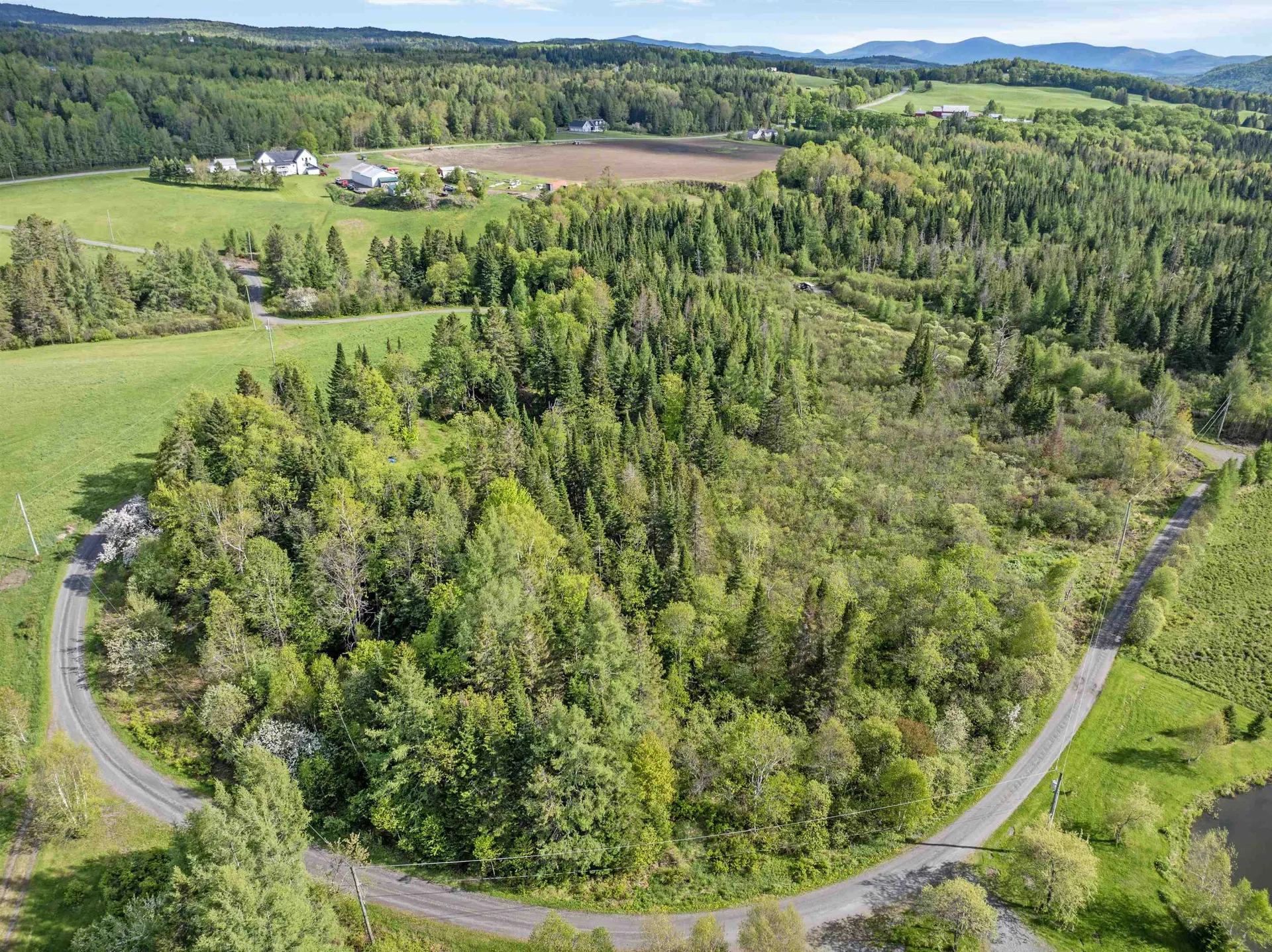 57 Old Barn Road Clarksville NH 03592