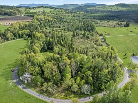 57 Old Barn Road Clarksville NH 03592