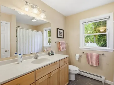 45 Mainieri Lane Colchester VT 05446