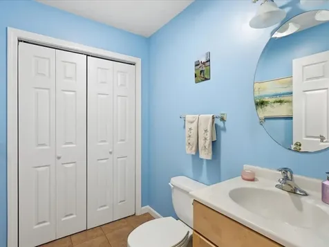 45 Mainieri Lane Colchester VT 05446