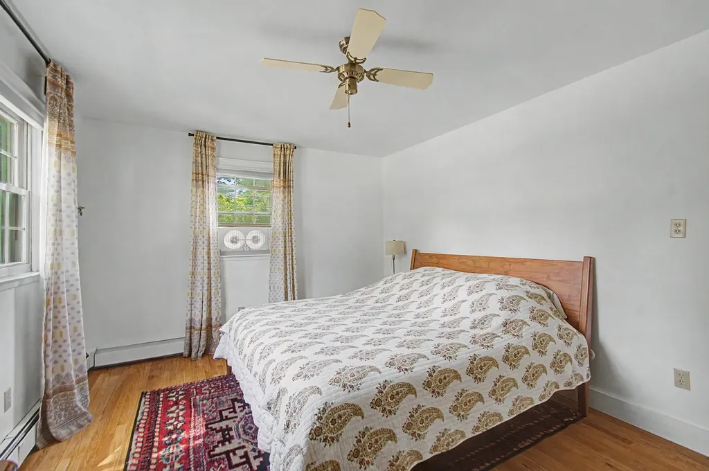 48 Roseade Parkway Burlington VT 05408