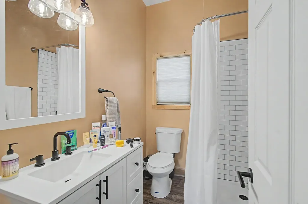 48 Roseade Parkway Burlington VT 05408