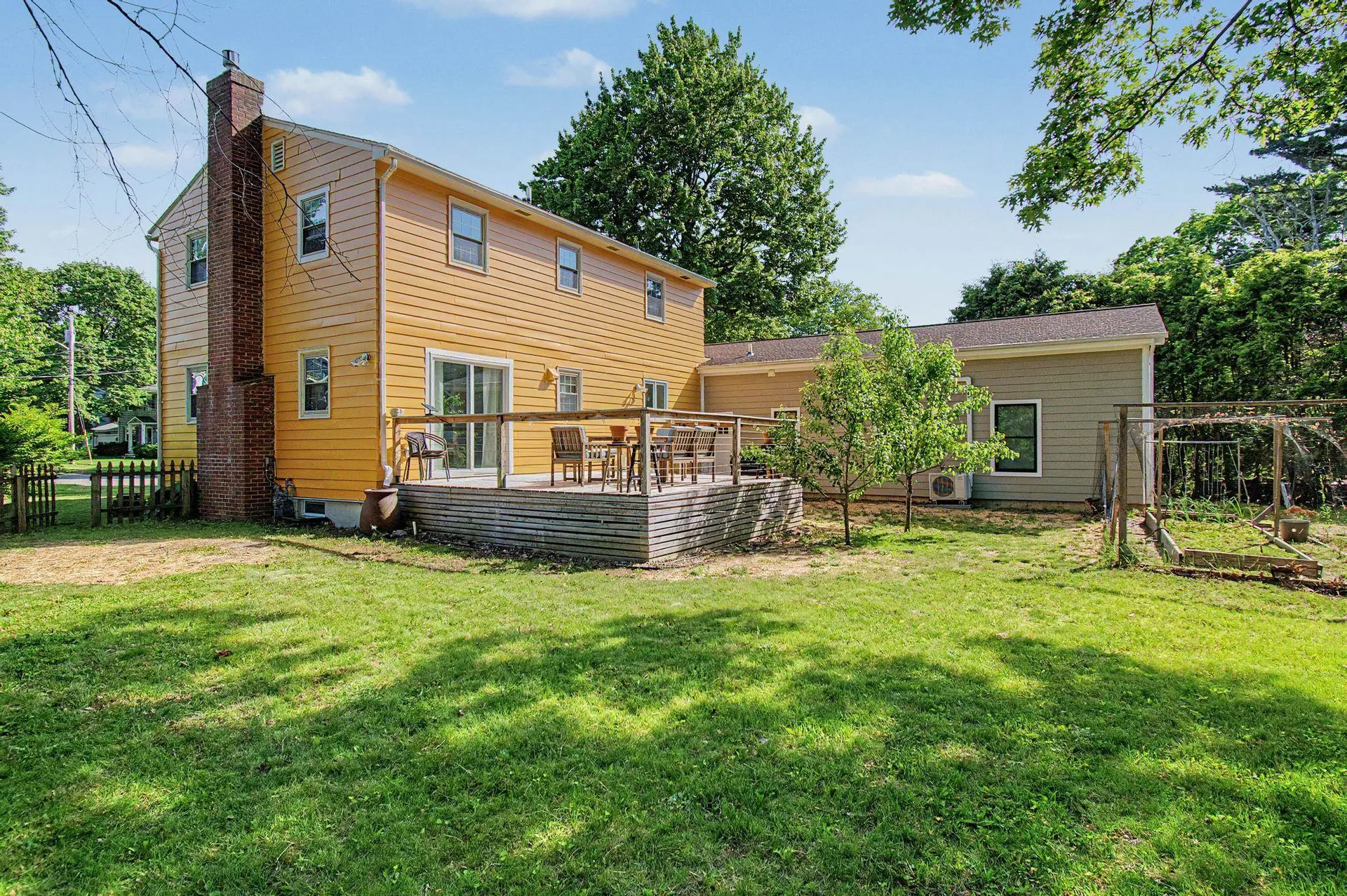 48 Roseade Parkway Burlington VT 05408