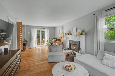 48 Roseade Parkway Burlington VT 05408