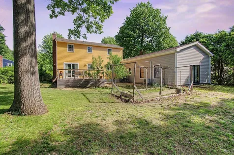 48 Roseade Parkway Burlington VT 05408