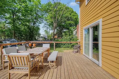 48 Roseade Parkway Burlington VT 05408