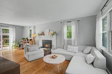 48 Roseade Parkway Burlington VT 05408