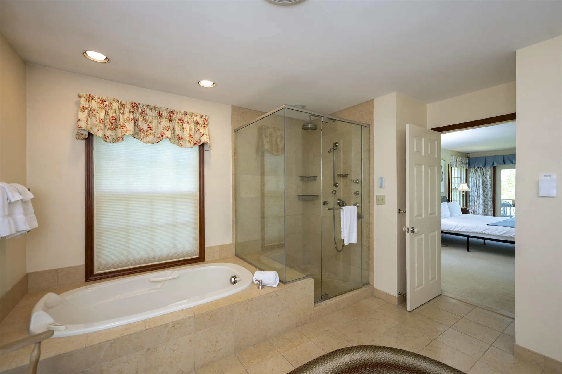 193 Chester Arthur Road Hartford VT 05059