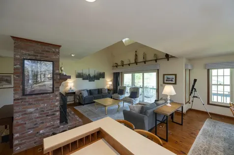 193 Chester Arthur Road Hartford VT 05059