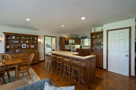 193 Chester Arthur Road Hartford VT 05059