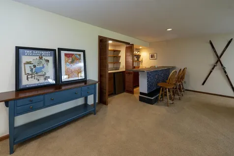 193 Chester Arthur Road Hartford VT 05059