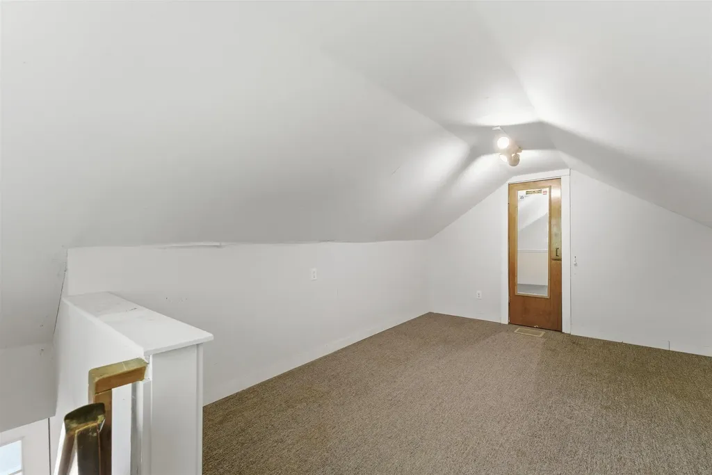 57 Vartland Ridge Road Londonderry VT 05148