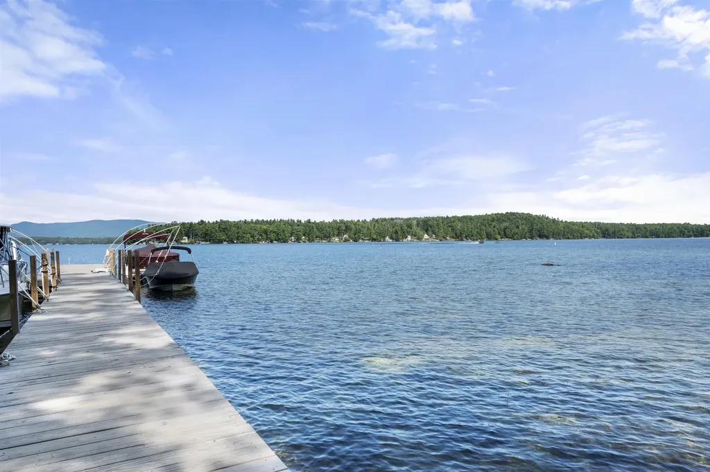 21 Tall Pines Way Meredith NH 03253