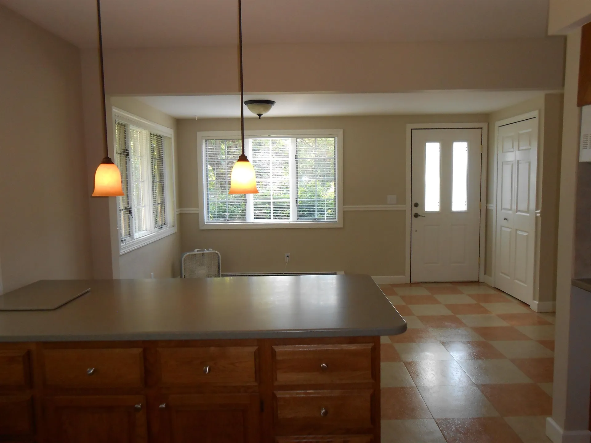 1651 River Road Manchester NH 03104