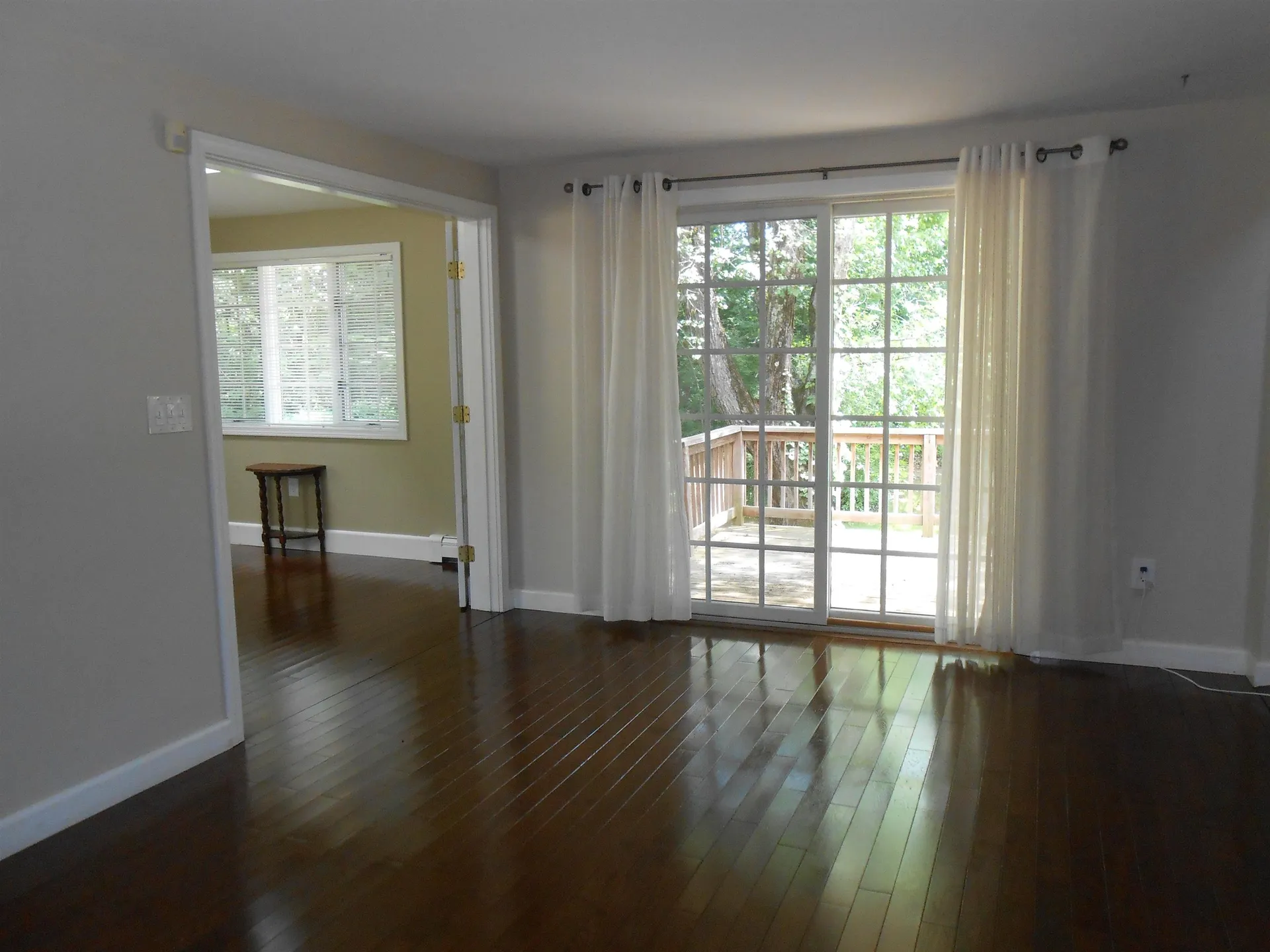1651 River Road Manchester NH 03104