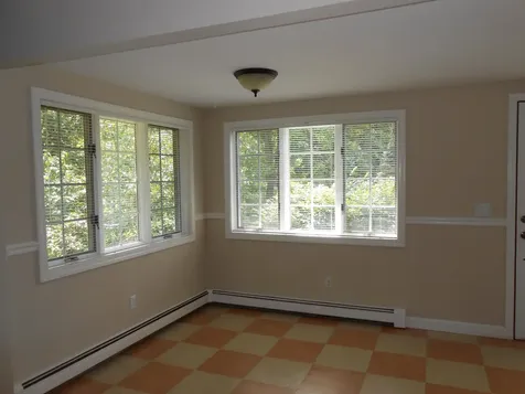 1651 River Road Manchester NH 03104