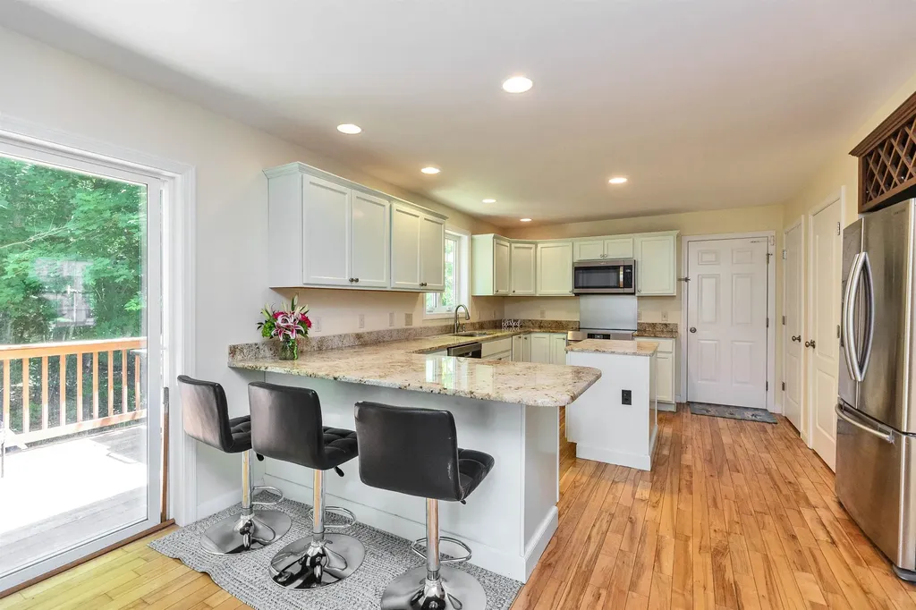 16 Starlight Drive Keene NH 03431