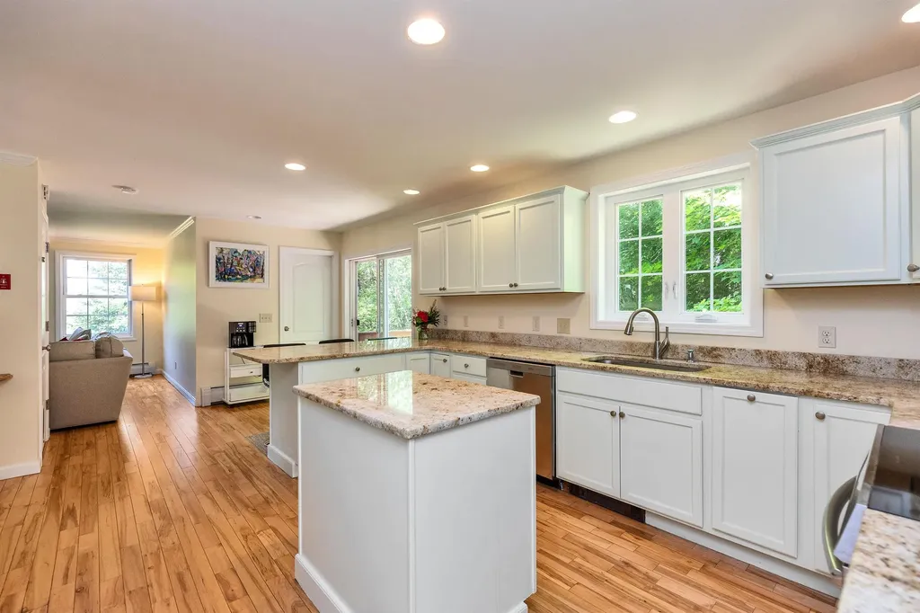 16 Starlight Drive Keene NH 03431