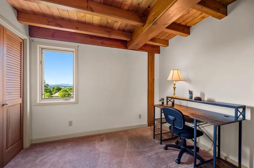 1614 Mcglynn Road Williamstown VT 05654