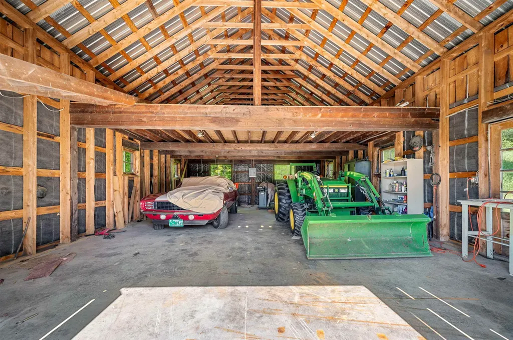 1614 Mcglynn Road Williamstown VT 05654