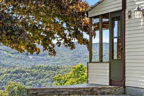 1614 Mcglynn Road Williamstown VT 05654
