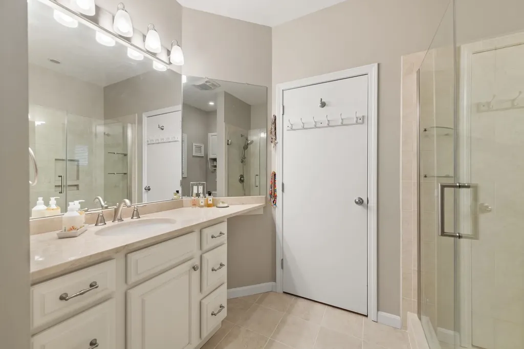 114 Shore Drive N Bridgewater NH 03222