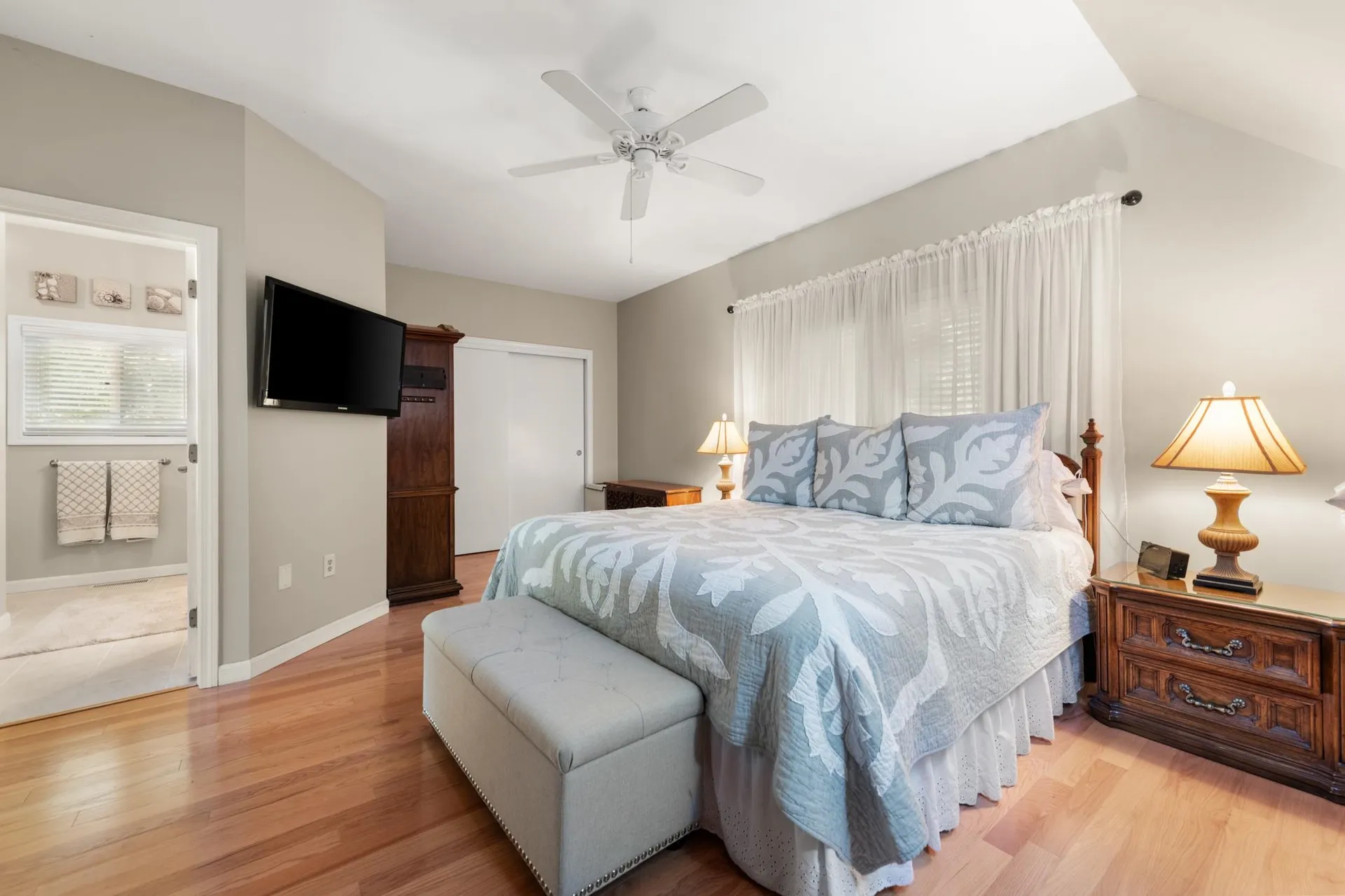 114 Shore Drive N Bridgewater NH 03222