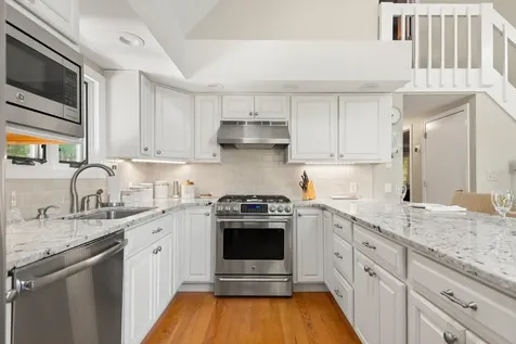 114 Shore Drive N Bridgewater NH 03222