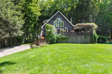 114 Shore Drive N Bridgewater NH 03222