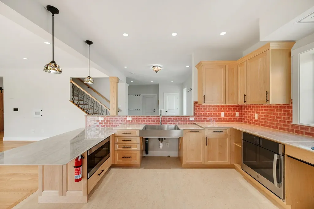 225 Midland Avenue South Burlington VT 05403