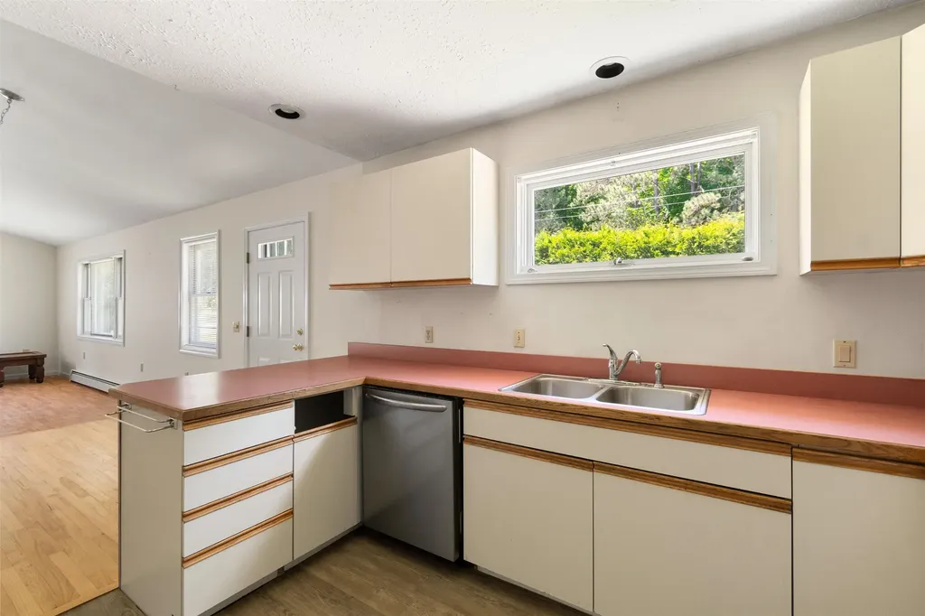 219 Cedar Drive Sheldon VT 05483
