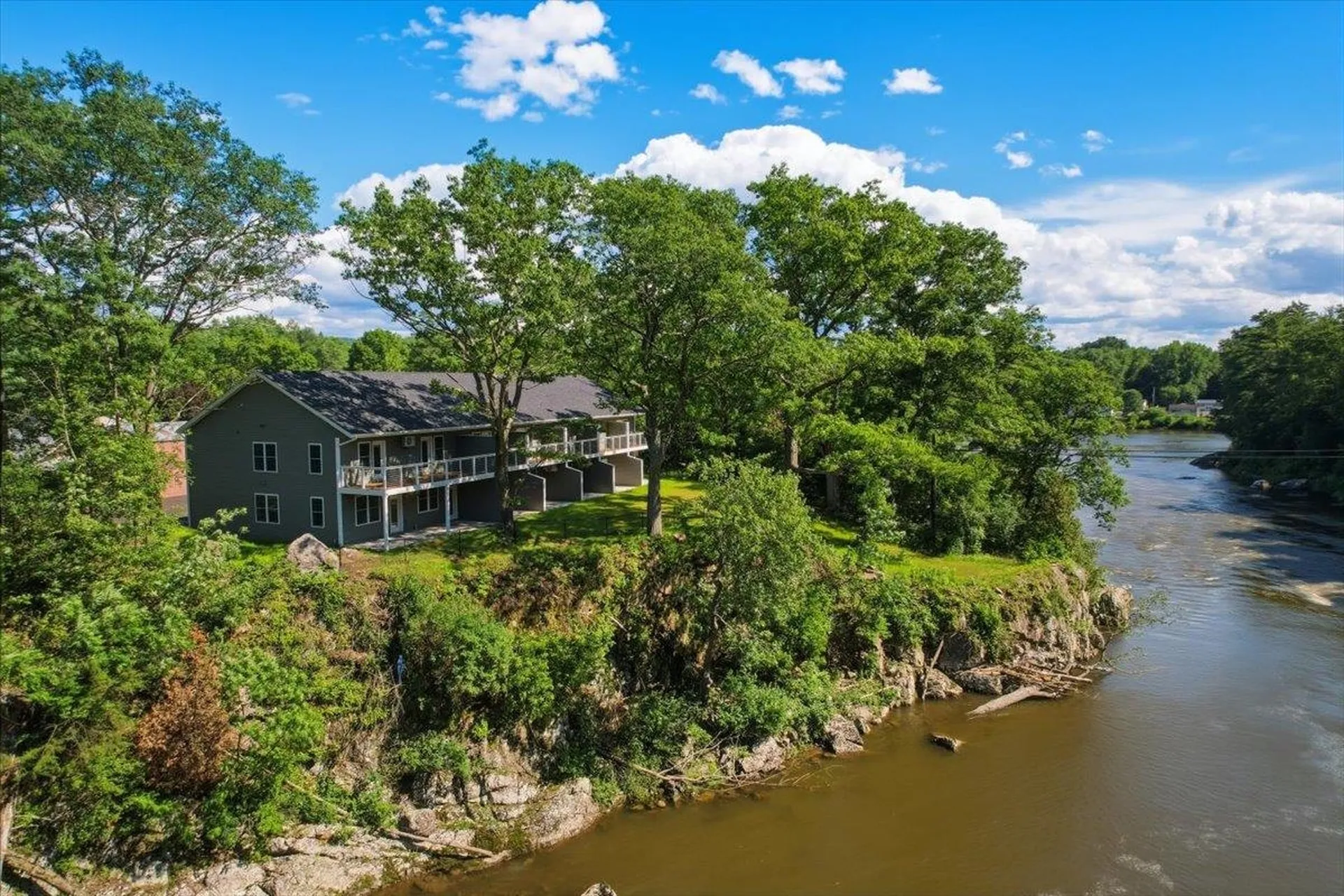 7 River Street Milton VT 05468