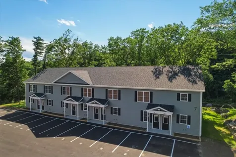 7 River Street Milton VT 05468