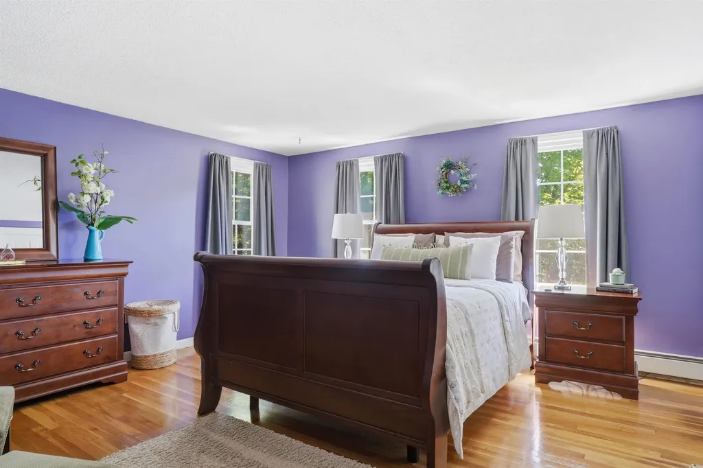 98 Hunter Farm Road Peterborough NH 03458