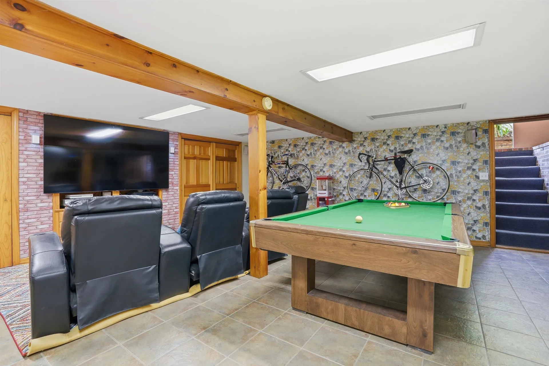 98 Hunter Farm Road Peterborough NH 03458