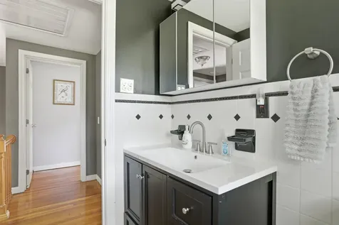 98 Hunter Farm Road Peterborough NH 03458