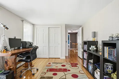 98 Hunter Farm Road Peterborough NH 03458