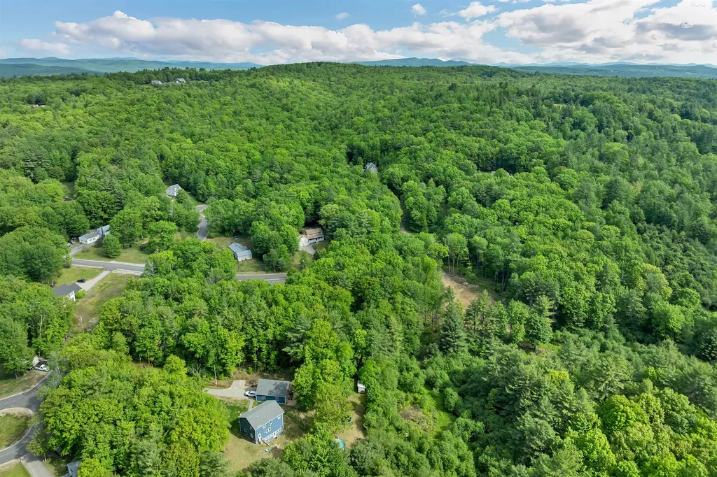 00 Silver Lane Northfield NH 03276