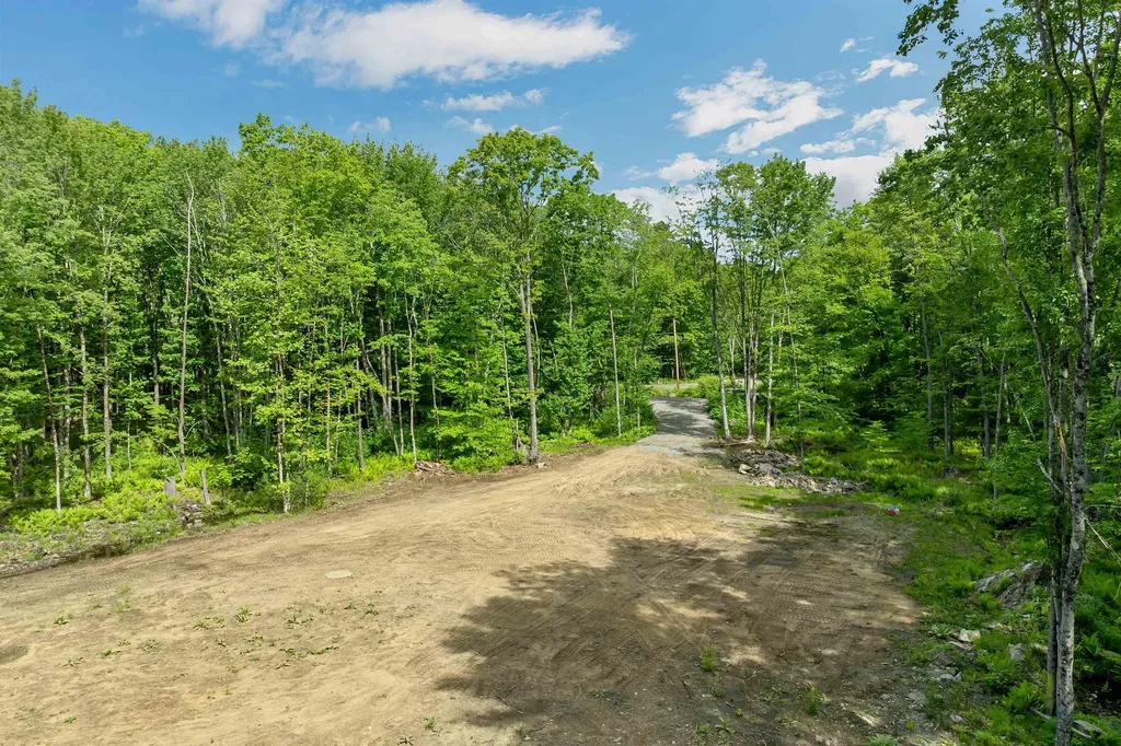 00 Silver Lane Northfield NH 03276
