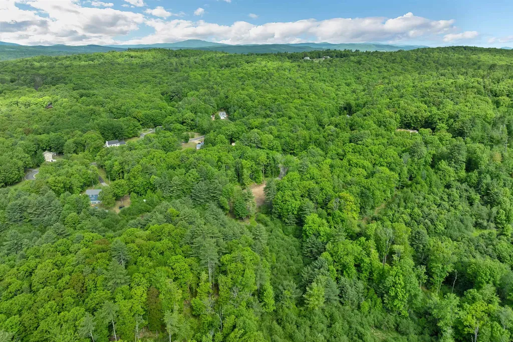 00 Silver Lane Northfield NH 03276