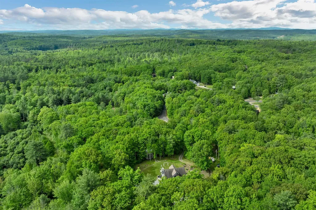00 Silver Lane Northfield NH 03276