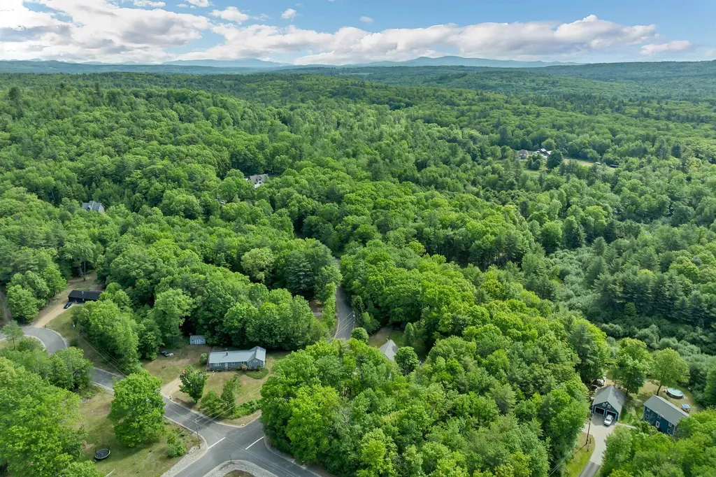 00 Silver Lane Northfield NH 03276