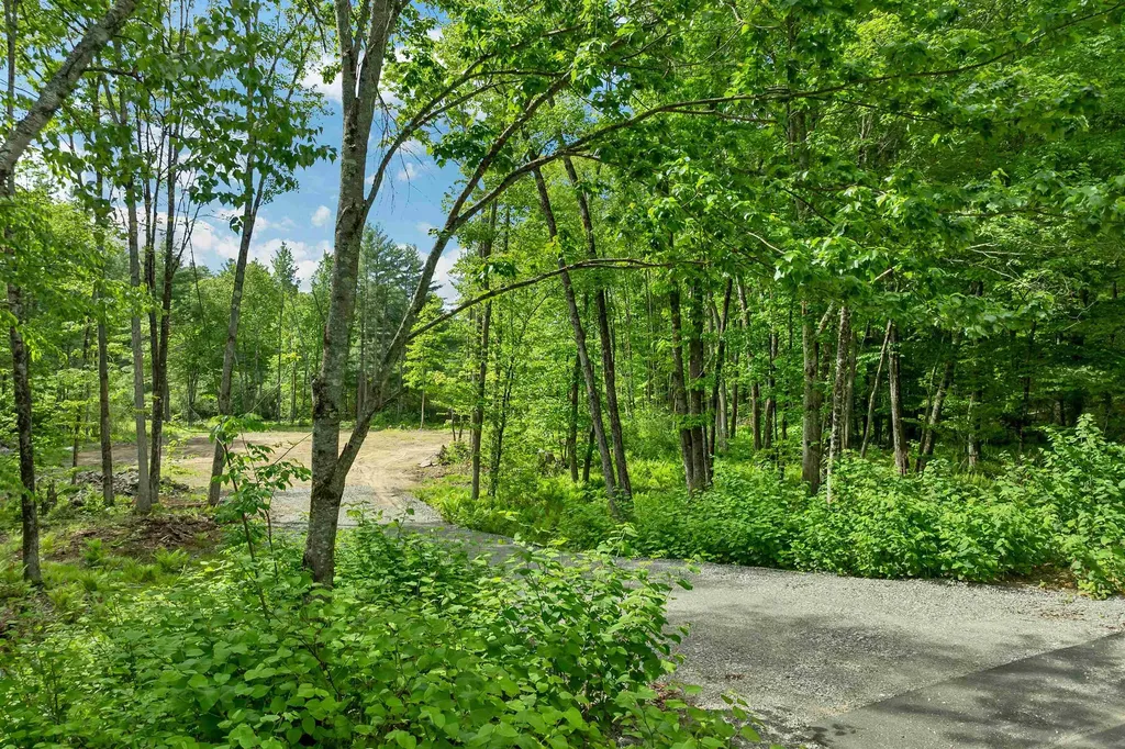 00 Silver Lane Northfield NH 03276