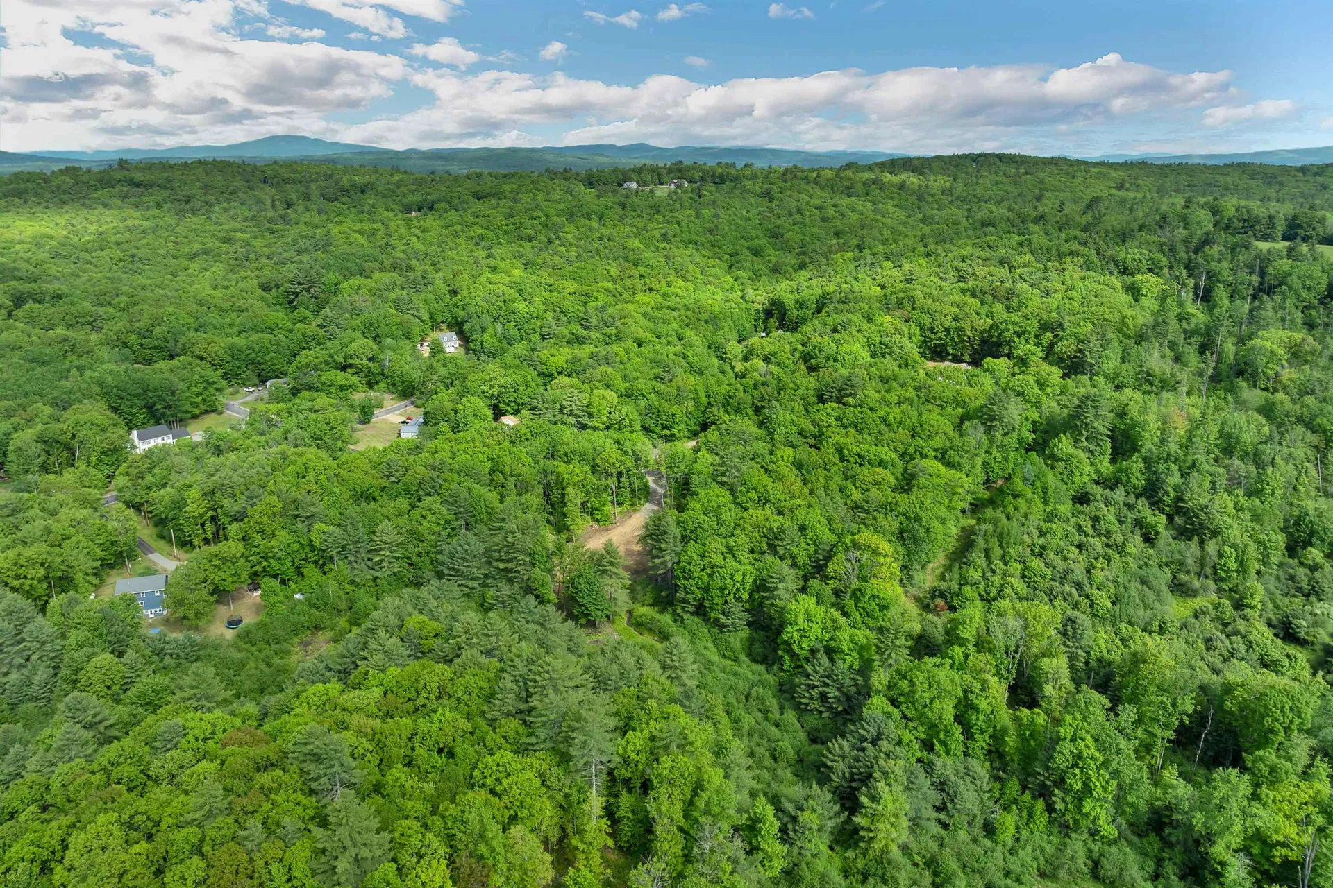 00 Silver Lane Northfield NH 03276