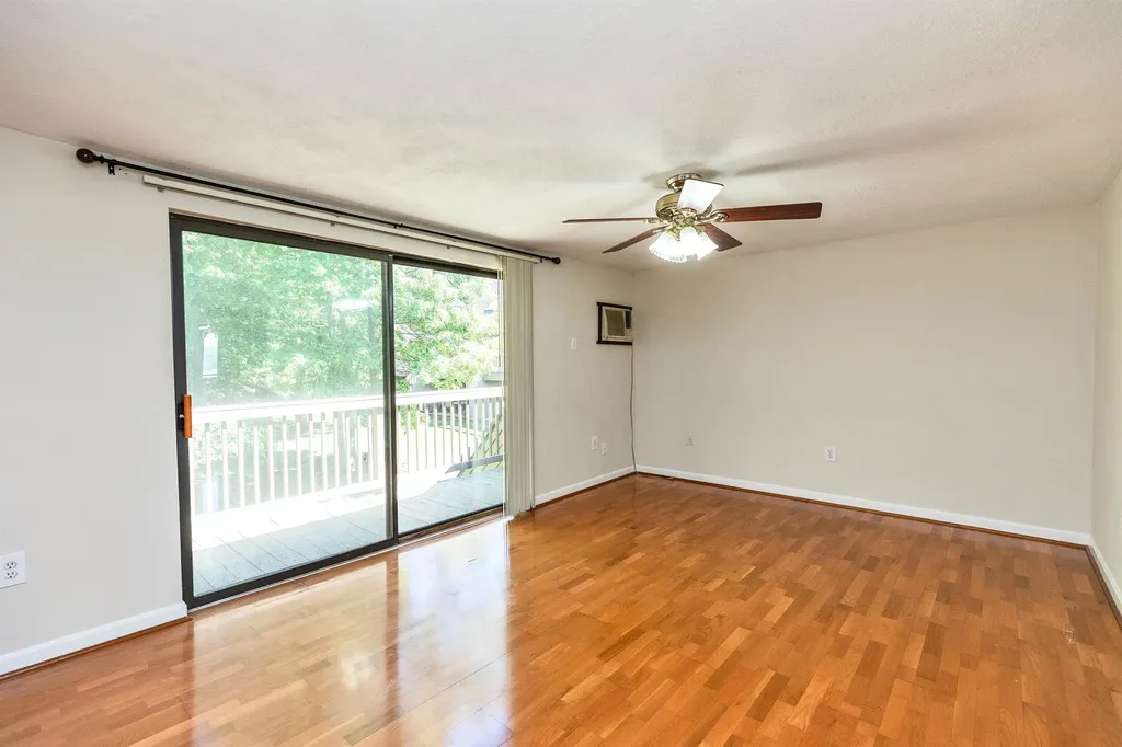 9 Clinton Court Merrimack NH 03054