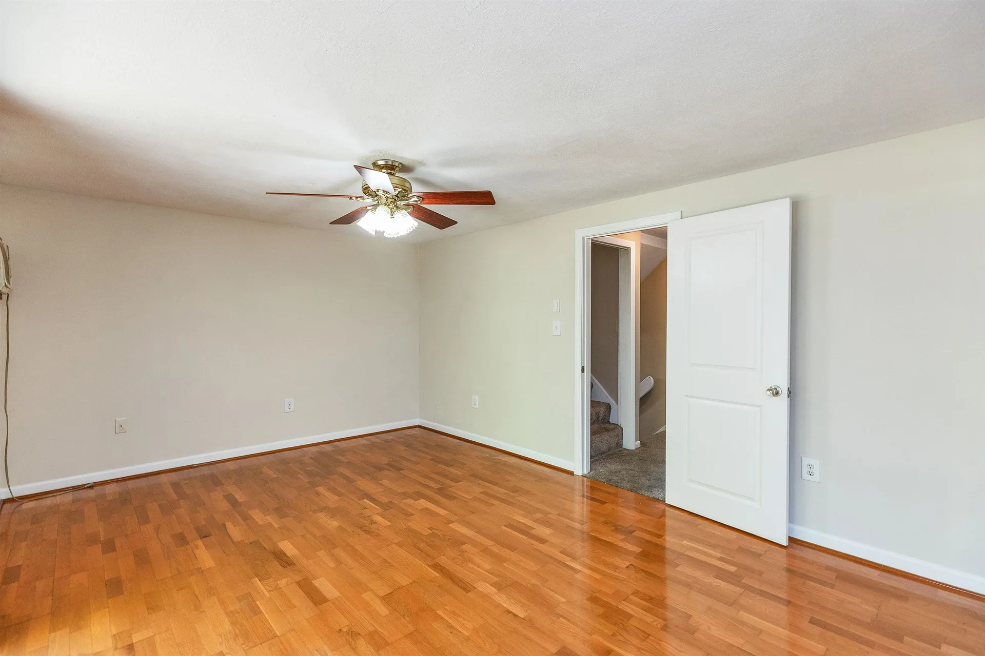 9 Clinton Court Merrimack NH 03054